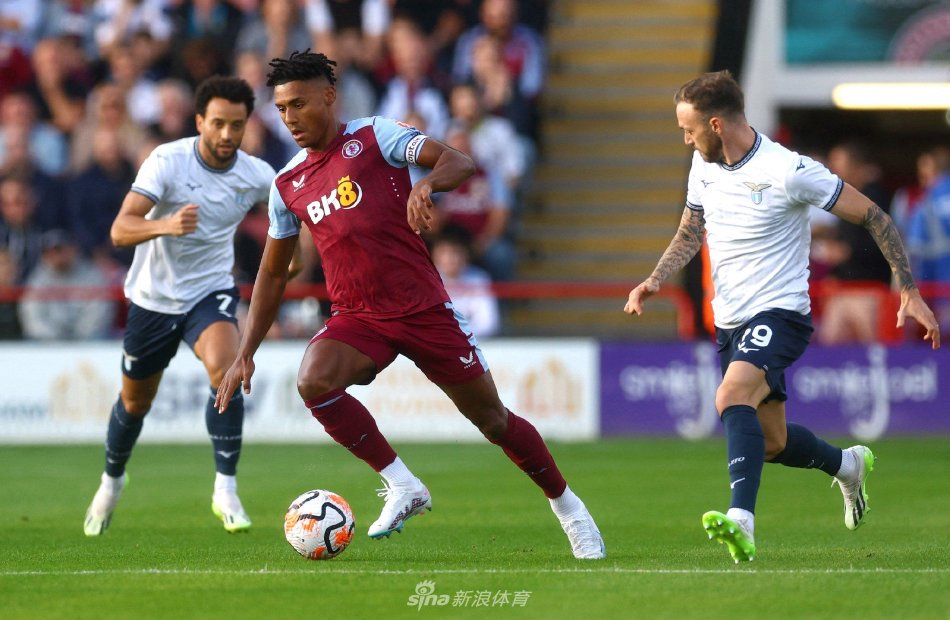 众大为惊愕 众大为惊愕