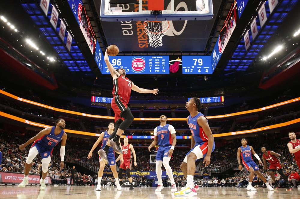 根据里夫斯 根据里夫斯