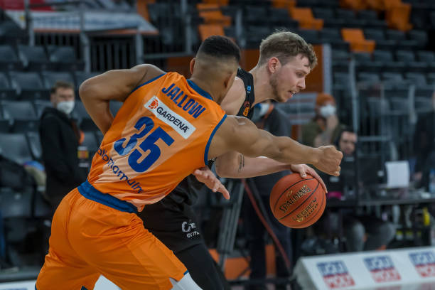 缺席赛季比 缺席赛季比