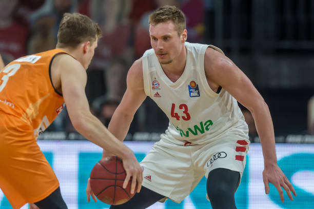 在分析这场 在分析这场